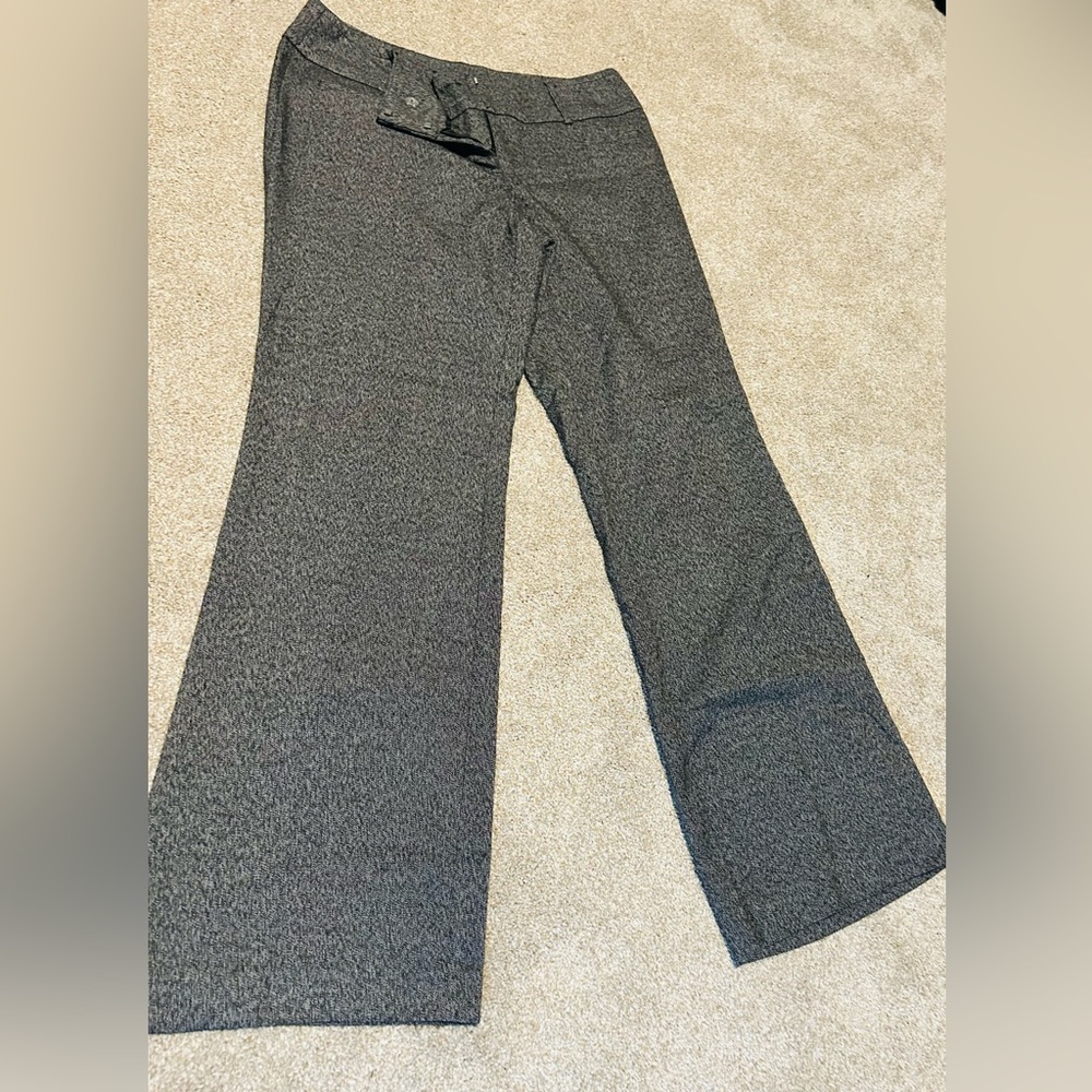 Worthington Size 8 Black/Grey Pants